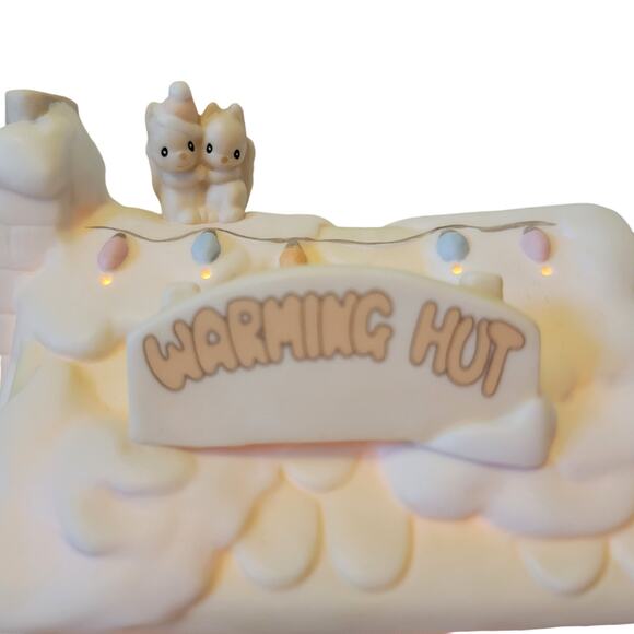 Precious Moments Sugar Town Lighted Warming Hut Figurine Enesco 1996 - Picture 10 of 16